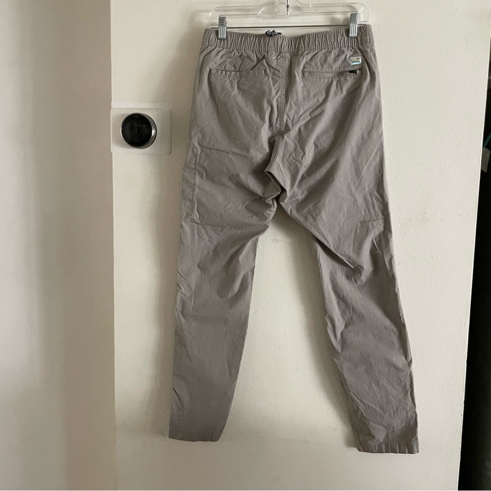 Vuori ripstop pants size small